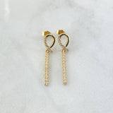 Set Lazo Cruzado 3.9gr / Topos 3cm Dije 3.7cm Circones Blancos Oro Amarillo 18K *