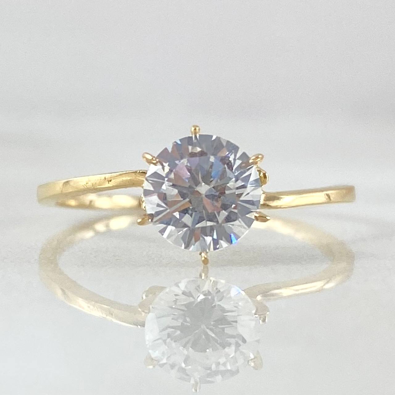 Anillo Solitario Chispa Individual 1.35gr / T5 1/2 / Oro 18K ©