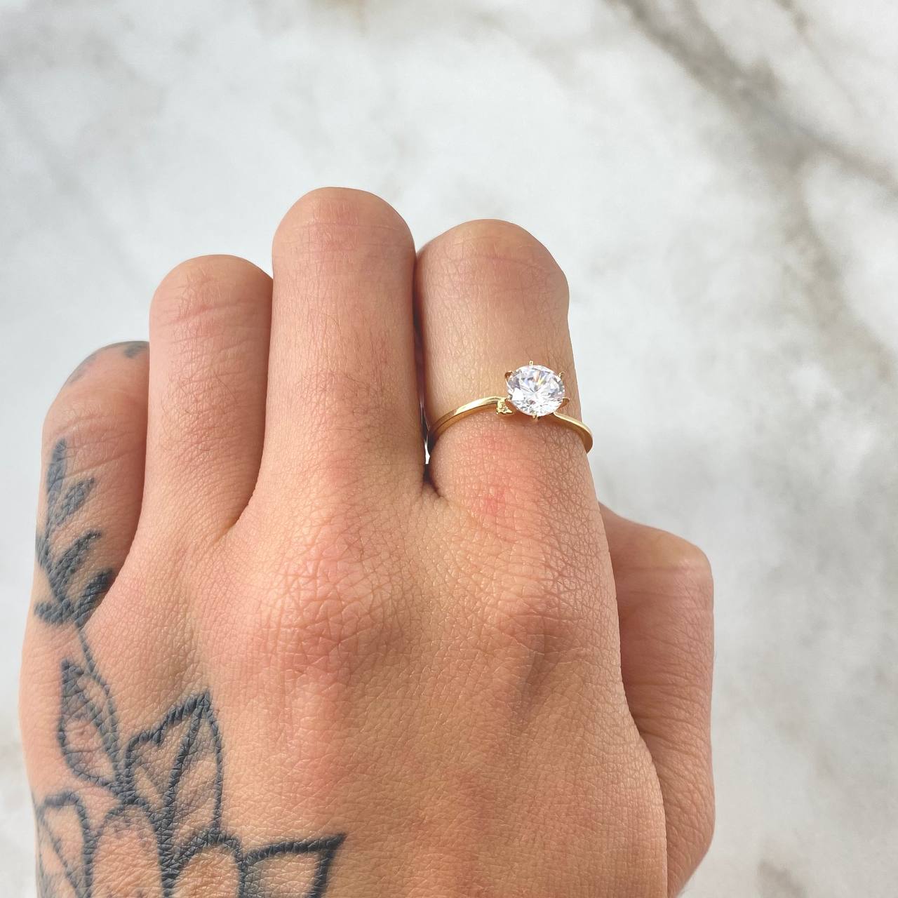Anillo Solitario Chispa Individual 1.3gr / T5 3/4 / Oro 18K ©