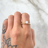 Anillo Solitario Mini Moño 1.45gr / T6 1/2 / Oro 18K ©