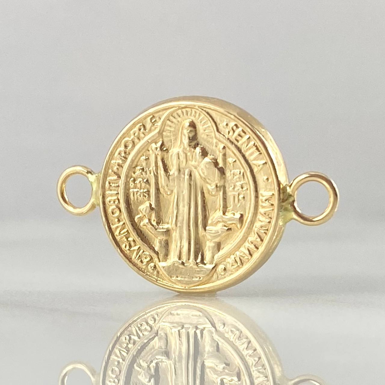 Herraje San Benito 1gr / 2.2cm / Oro 18K ©