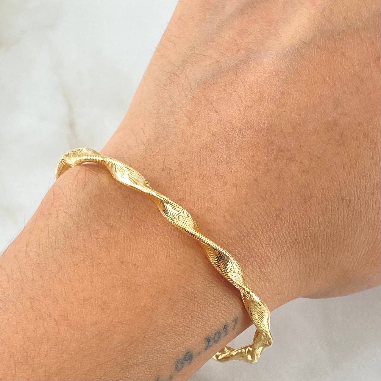 Pulso Recticulado Entorchado 1.85gr / 19cm / +4 Oro 18K