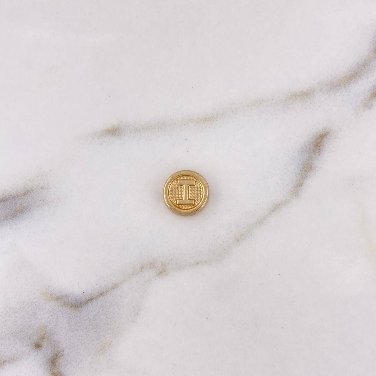 Herraje Letra I 0.5gr / 1cm / Oro Amarillo 18K #