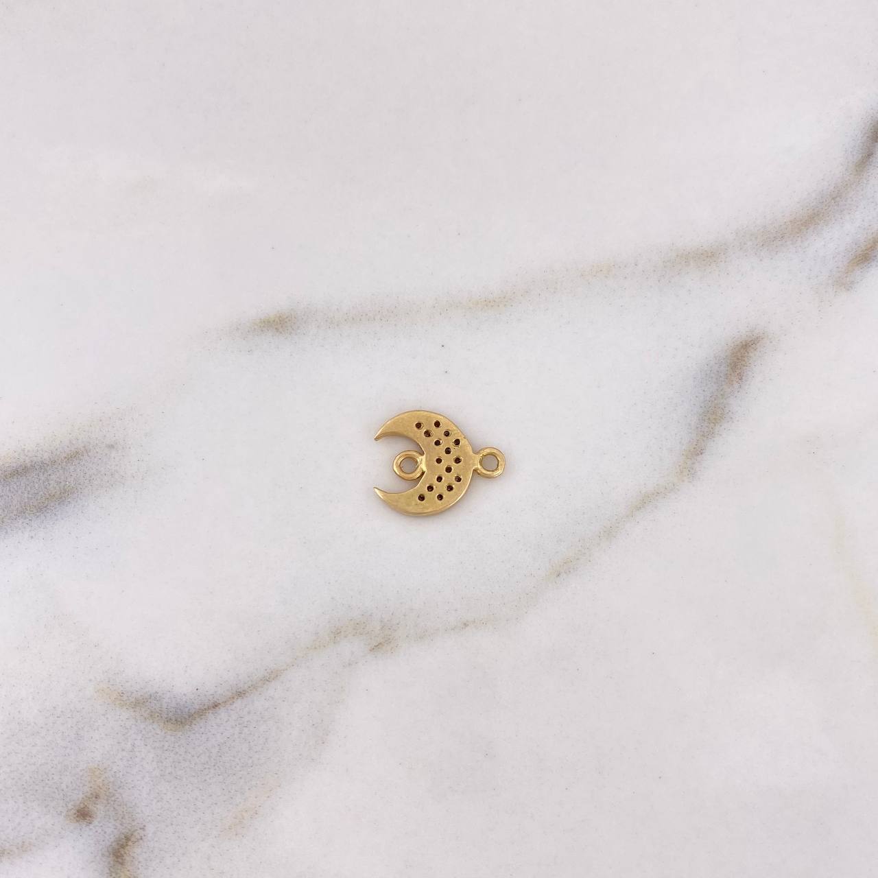 Herraje Luna 0.9gr / 1.1cm / Circones Blancos Oro Amarillo 18K $