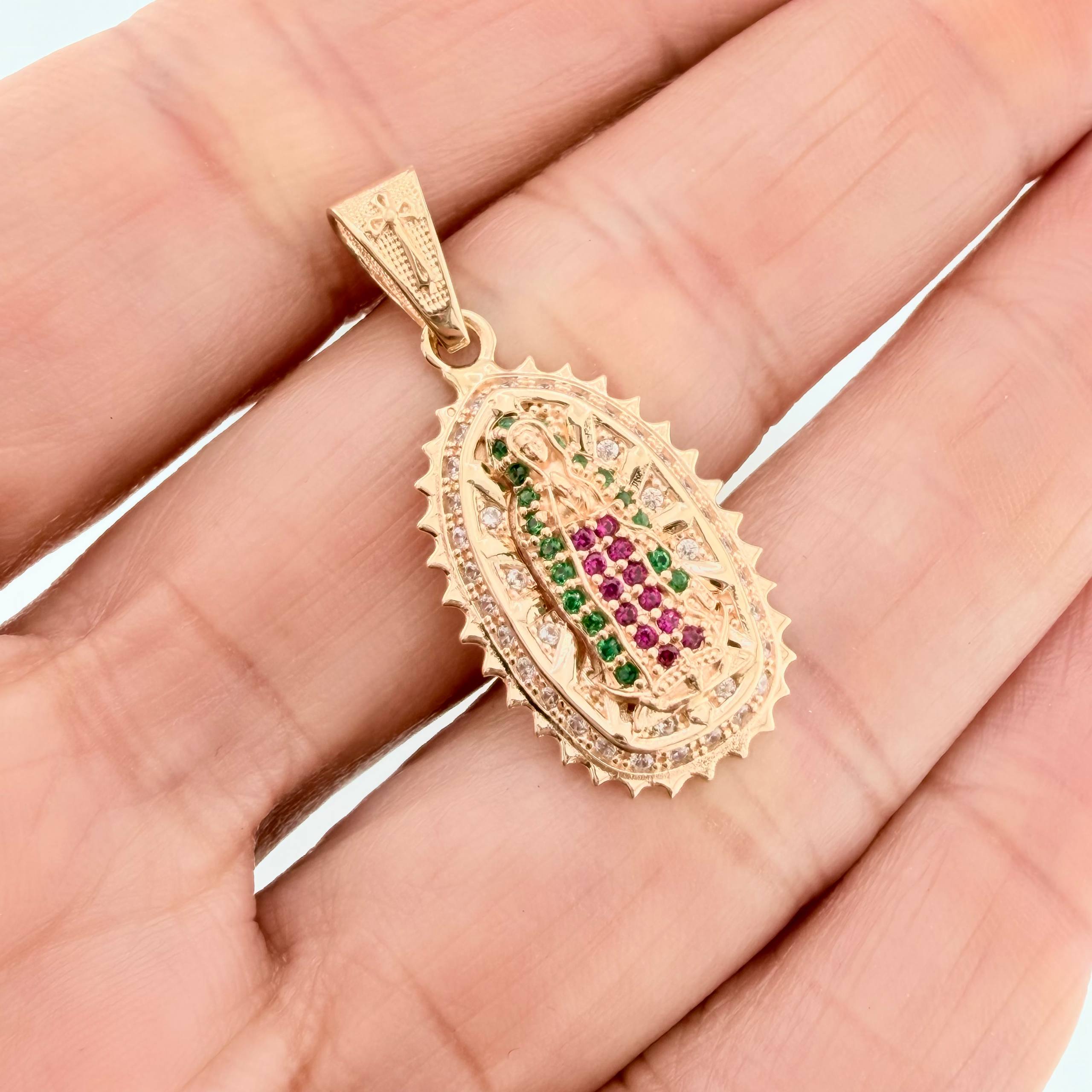 Dije Virgen De Guadalupe 3.25 g / 3.3 cm Oro Amarillo 18K