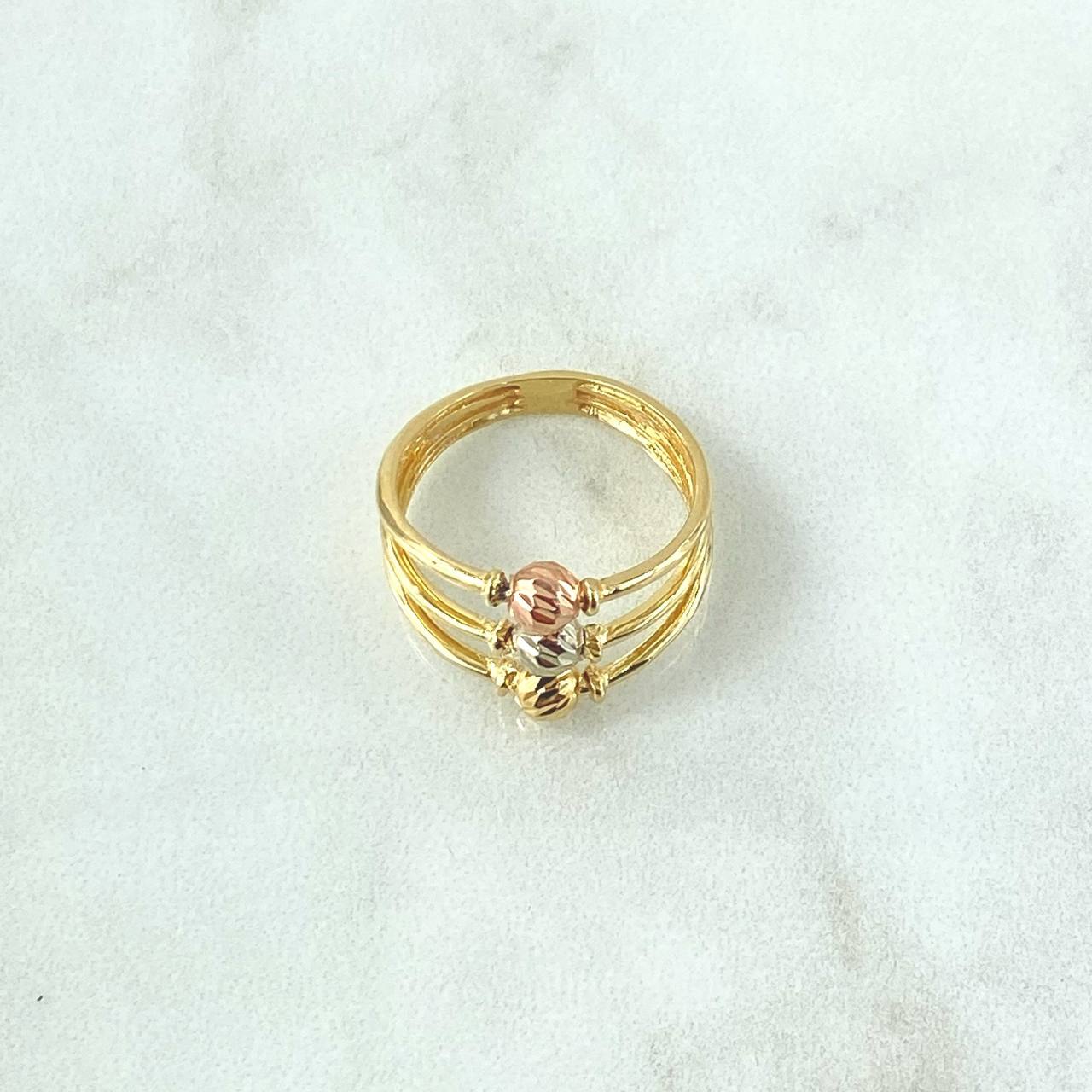 Anillo Tres Aros 3.15gr / T6 3/4 / Bolas 4mm Diamantadas Tres Oros 18K *