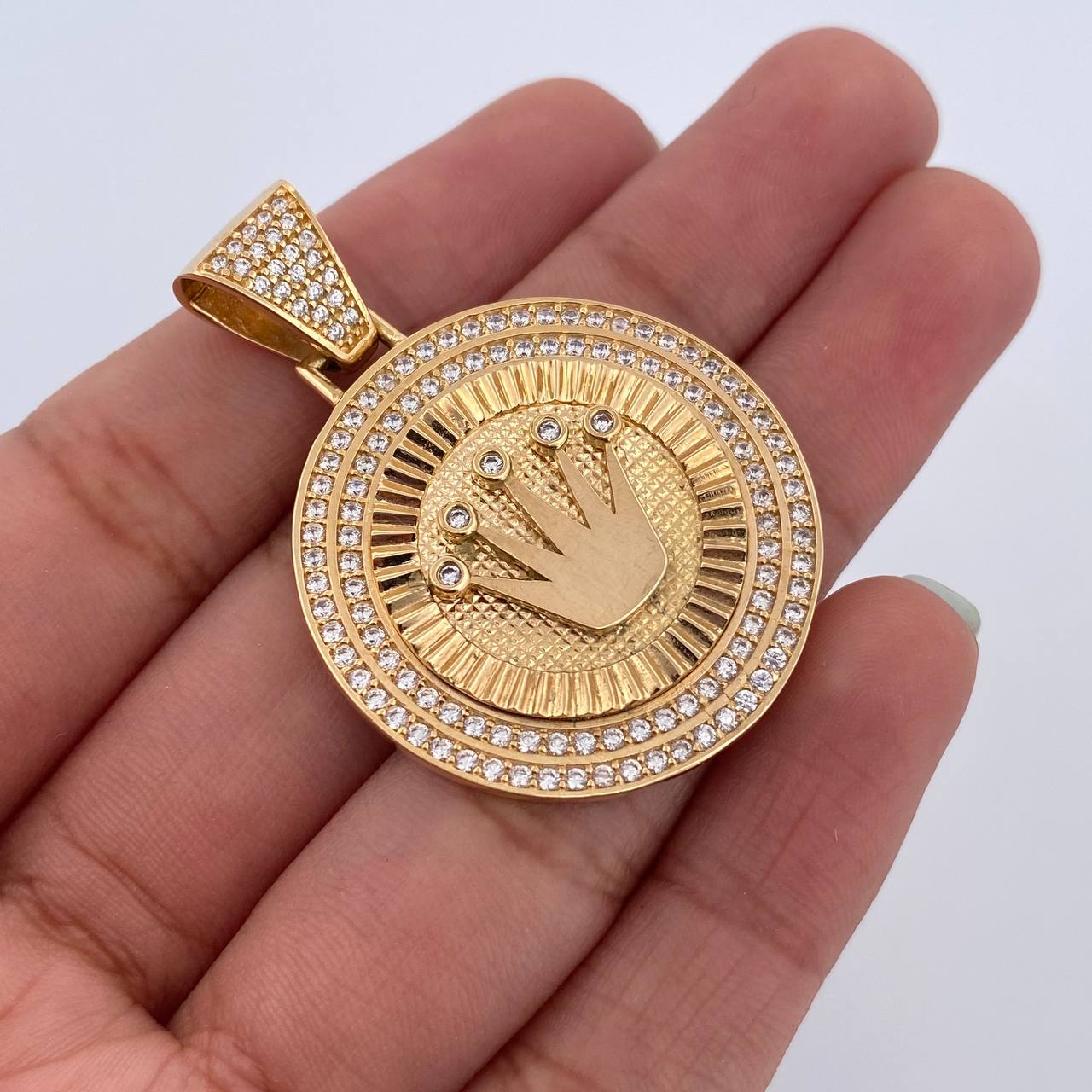 Dije Medalla Corona RX 10.25gr / 4.1cm / Oro 18K $