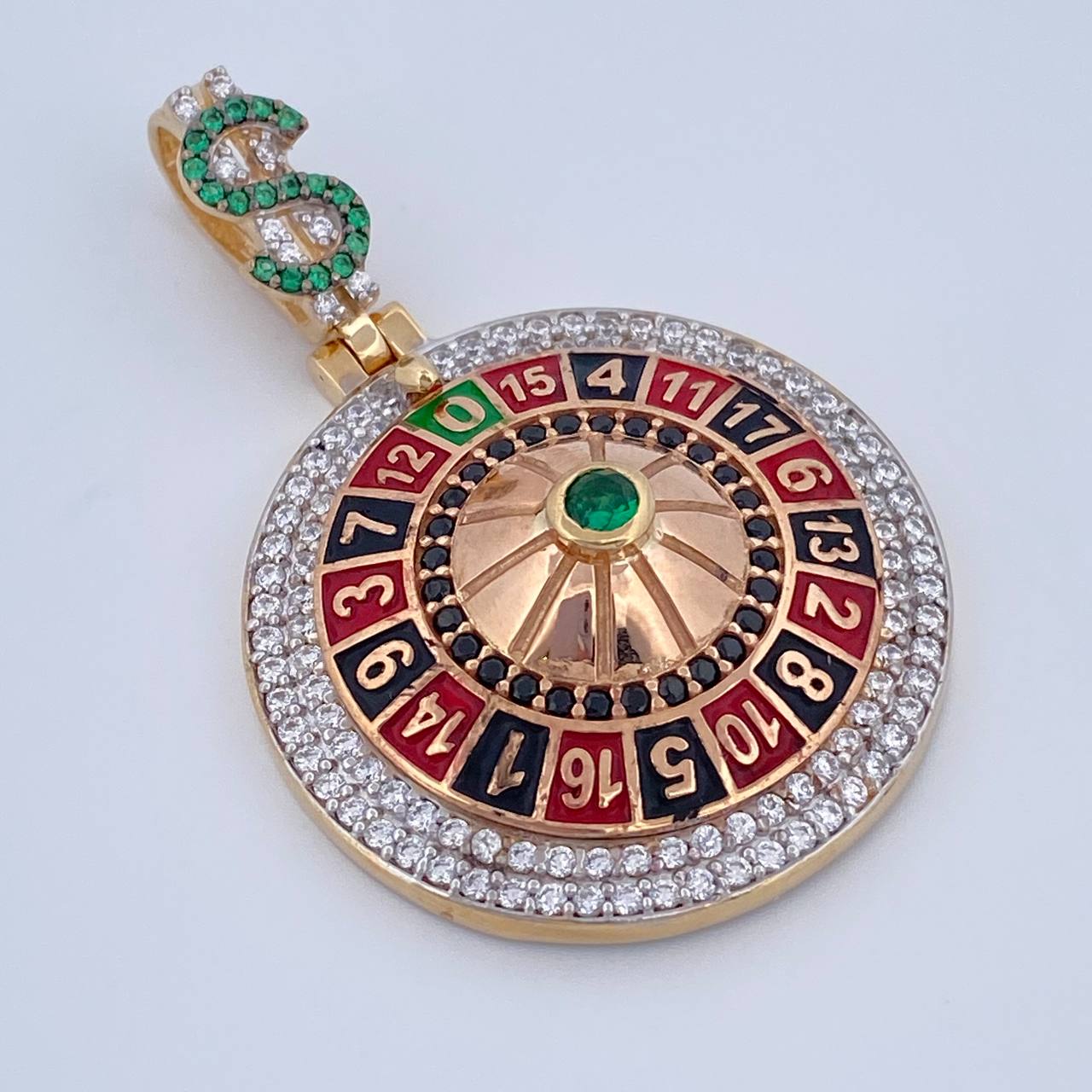 Dije Ruleta 11.6gr / 4.6cm / Oro 18K $
