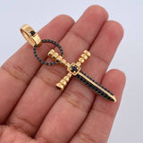 Dije Cruz Espada 7.15gr / 5.2cm / Oro 18K $
