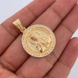 Dije Medalla Santo 4.85gr / 3.2cm / Oro 18K $