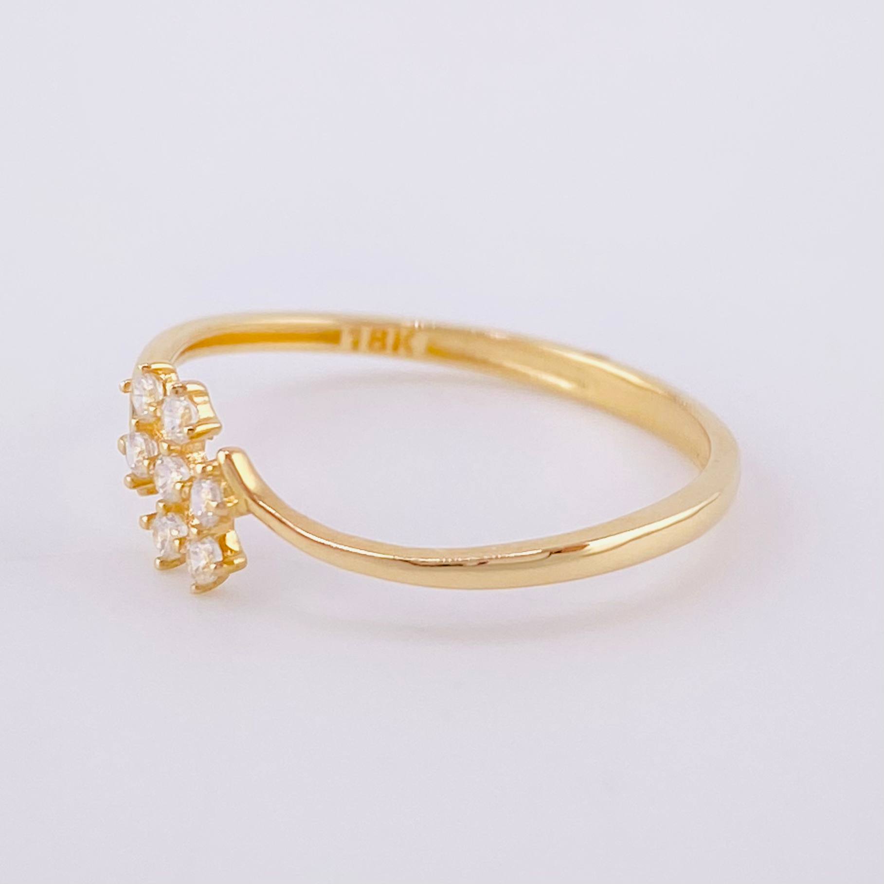 Anillo Curvas 7 Puntos 1.05 g / T6 3/4 Oro Amarillo 18K