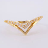 Anillo Curva En V Tupida 2.6 g / T6 1/4 Oro Amarillo 18K
