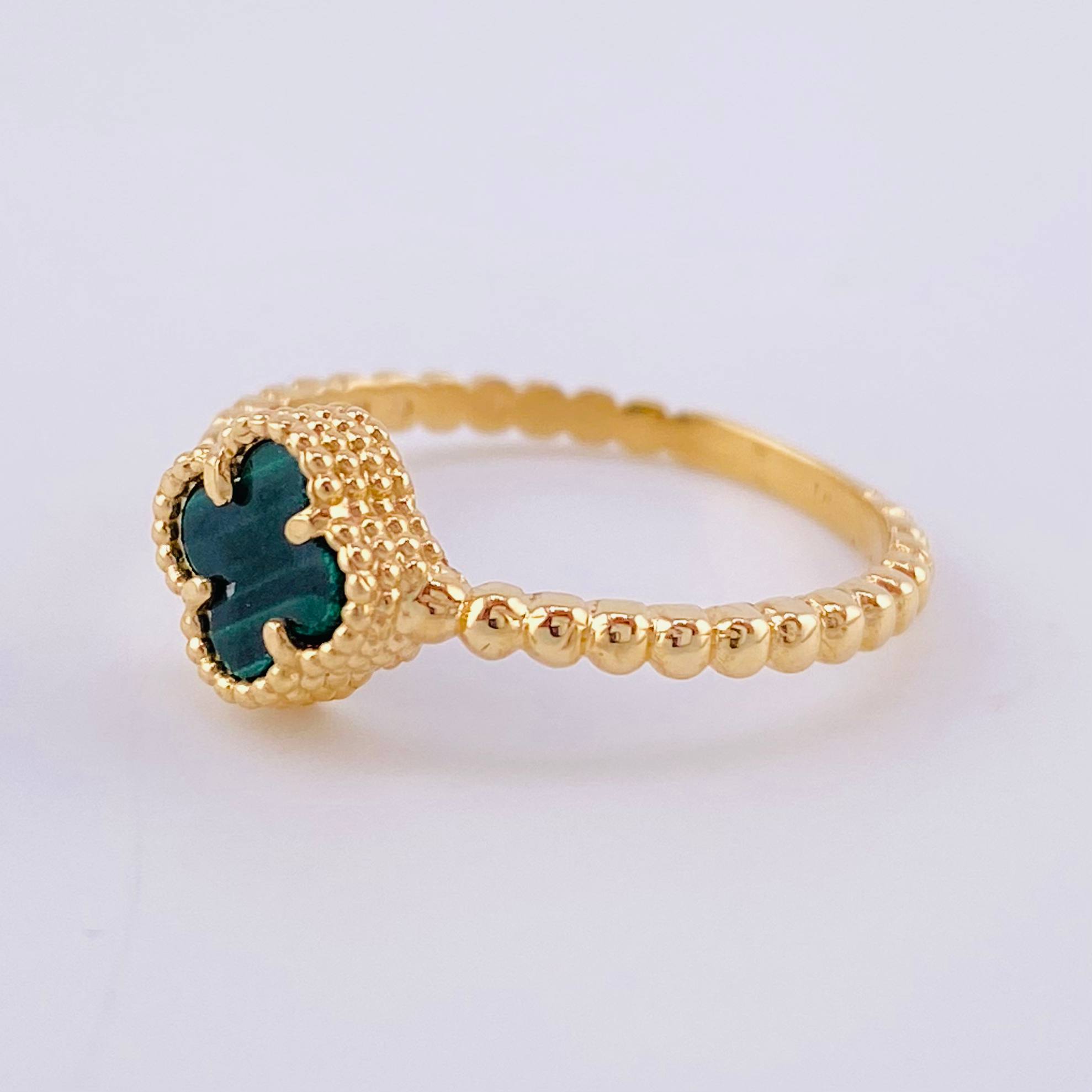 Anillo Trebol Burbuja 2.05 g / T6 1/4 Oro Amarillo 18K