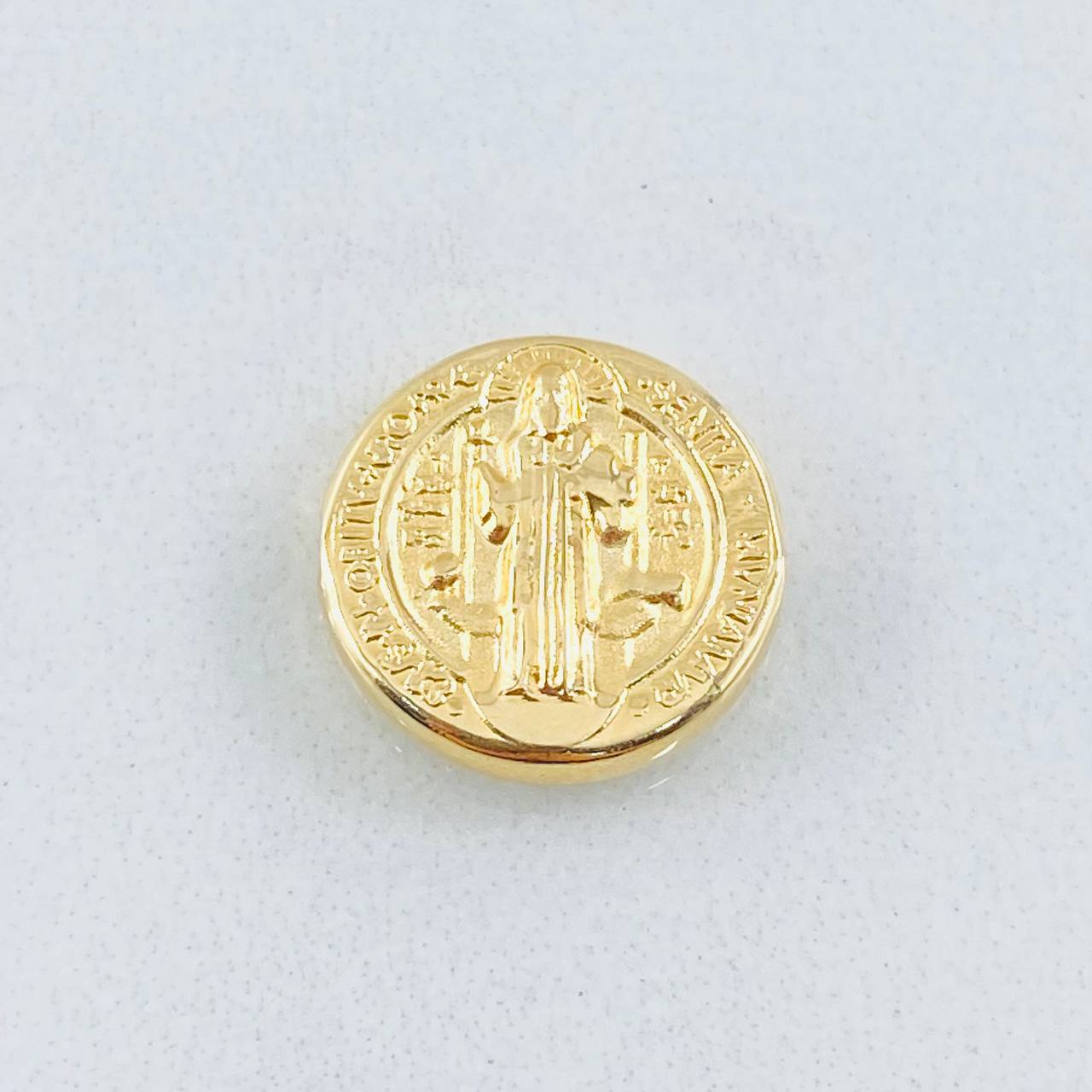 Herraje San Benito 0.7gr / 1.2cm / Oro Amarillo 18K
