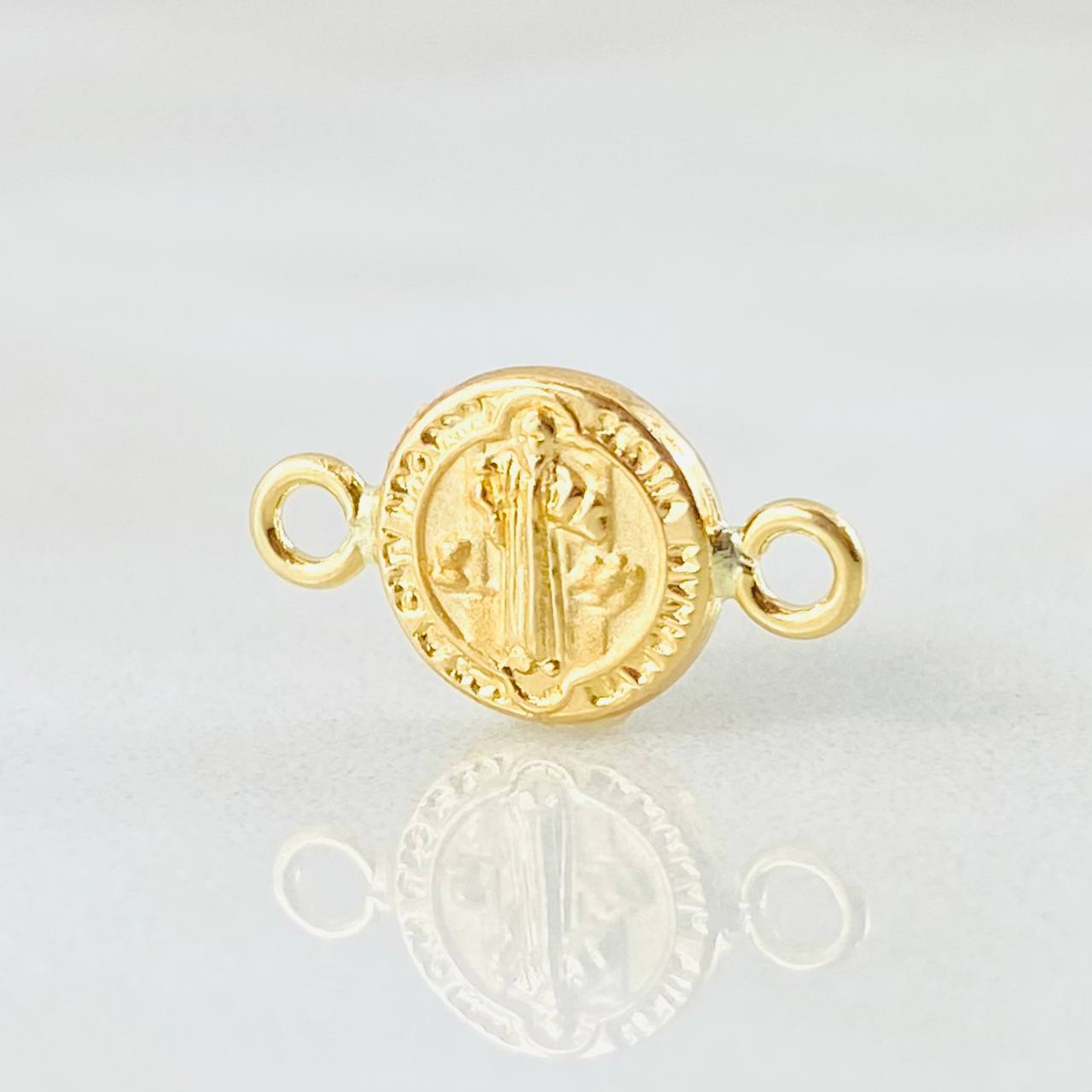 Herraje San Benito 0.4gr / 1.4cm / Oro Amarillo 18K