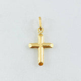 Dije Crúz Puntas Planas 0.45gr / 1.4cm / Oro Amarillo 18K ©