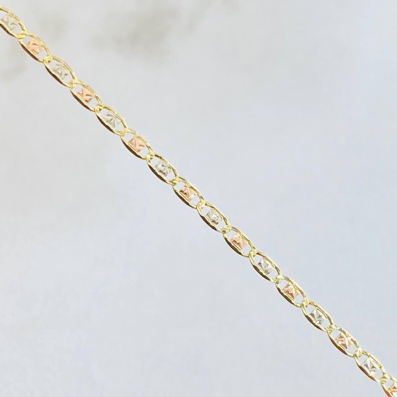 Cadena Plana 1.75gr / 50cm / Tres Oros +3 18K