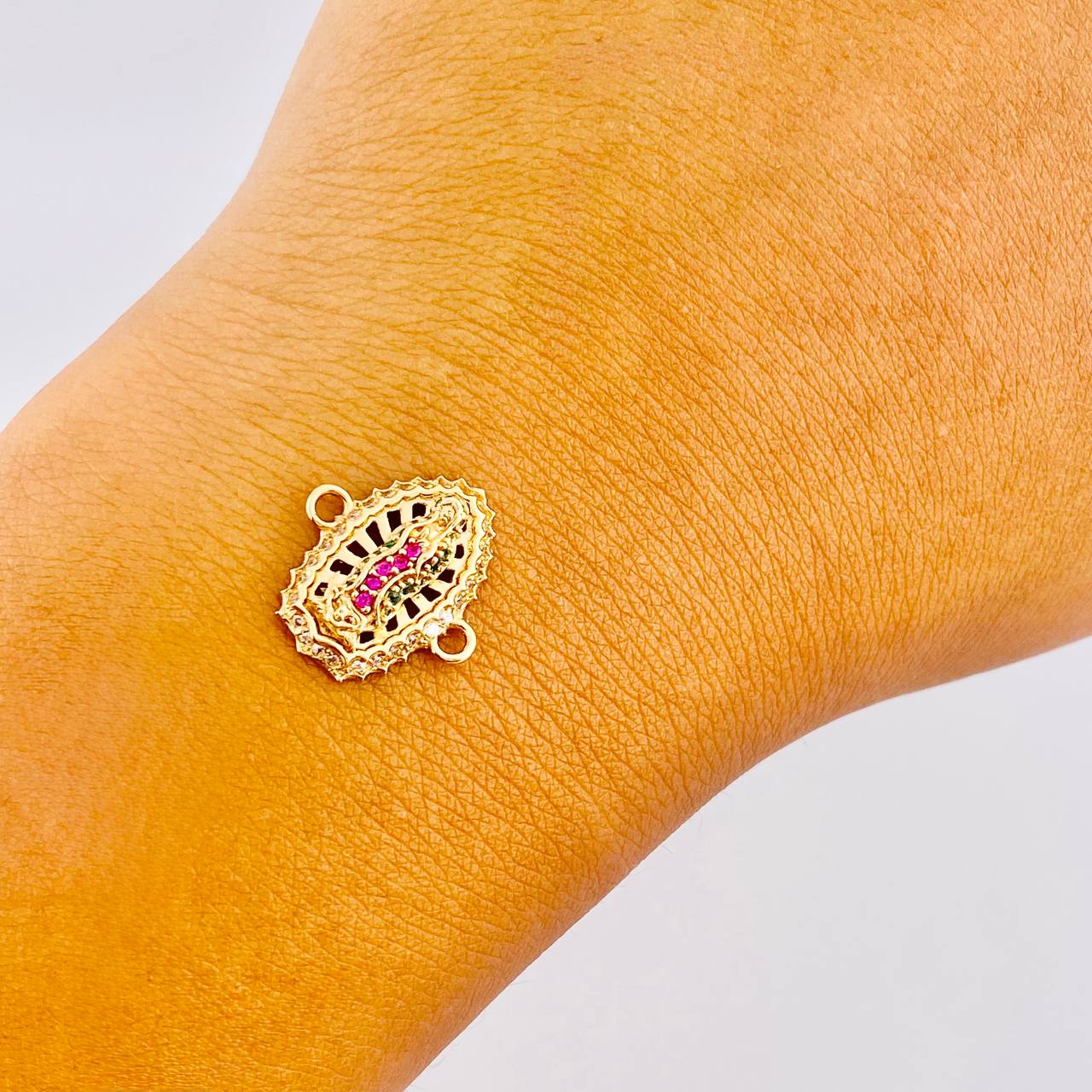 Herraje Virgen de Guadalupe 2.4g / 2.4cm Oro Amarillo 18K