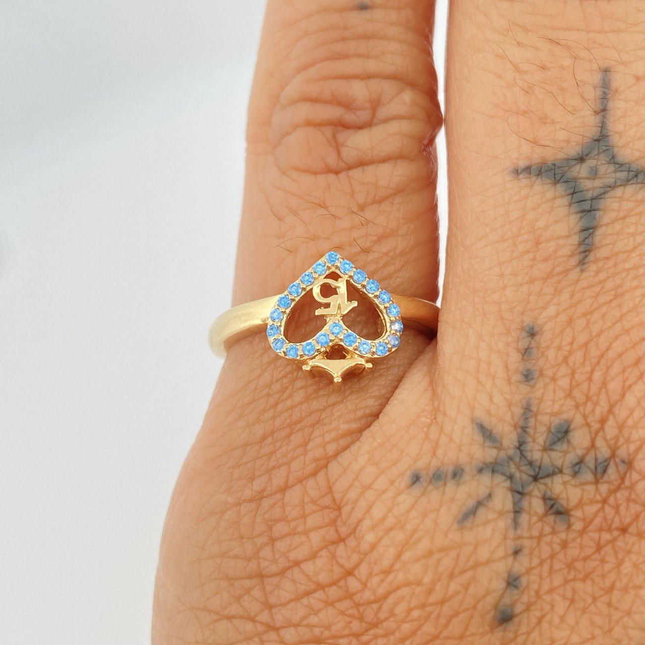 Anillo Corazon 15s 2.15gr / T6 / Oro Amarillo 18K $