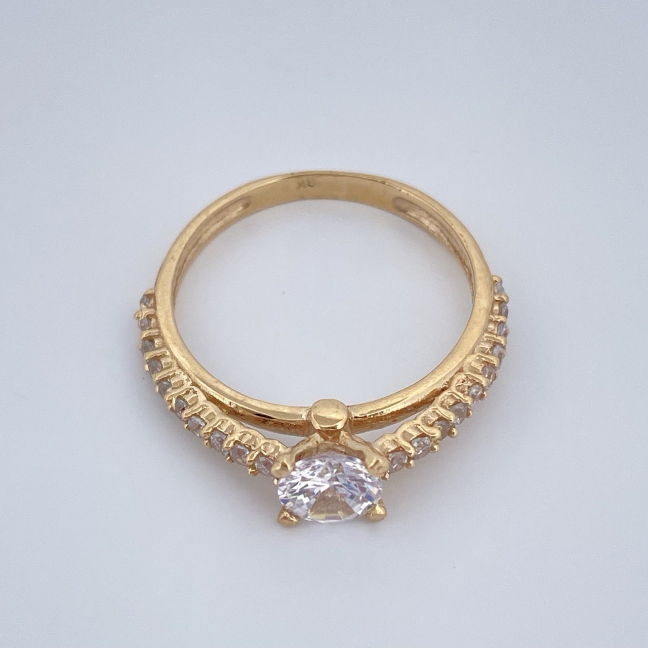 Anillo Solitario Churumbela 2.6gr / T7 / Oro Amarillo 18K $