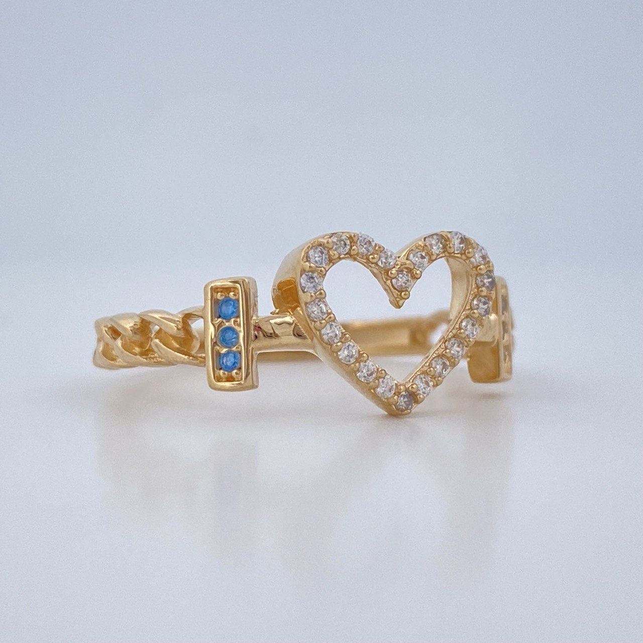 Anillo Corazon 2.6gr / T7 3/4 / Oro Amarillo 18K $