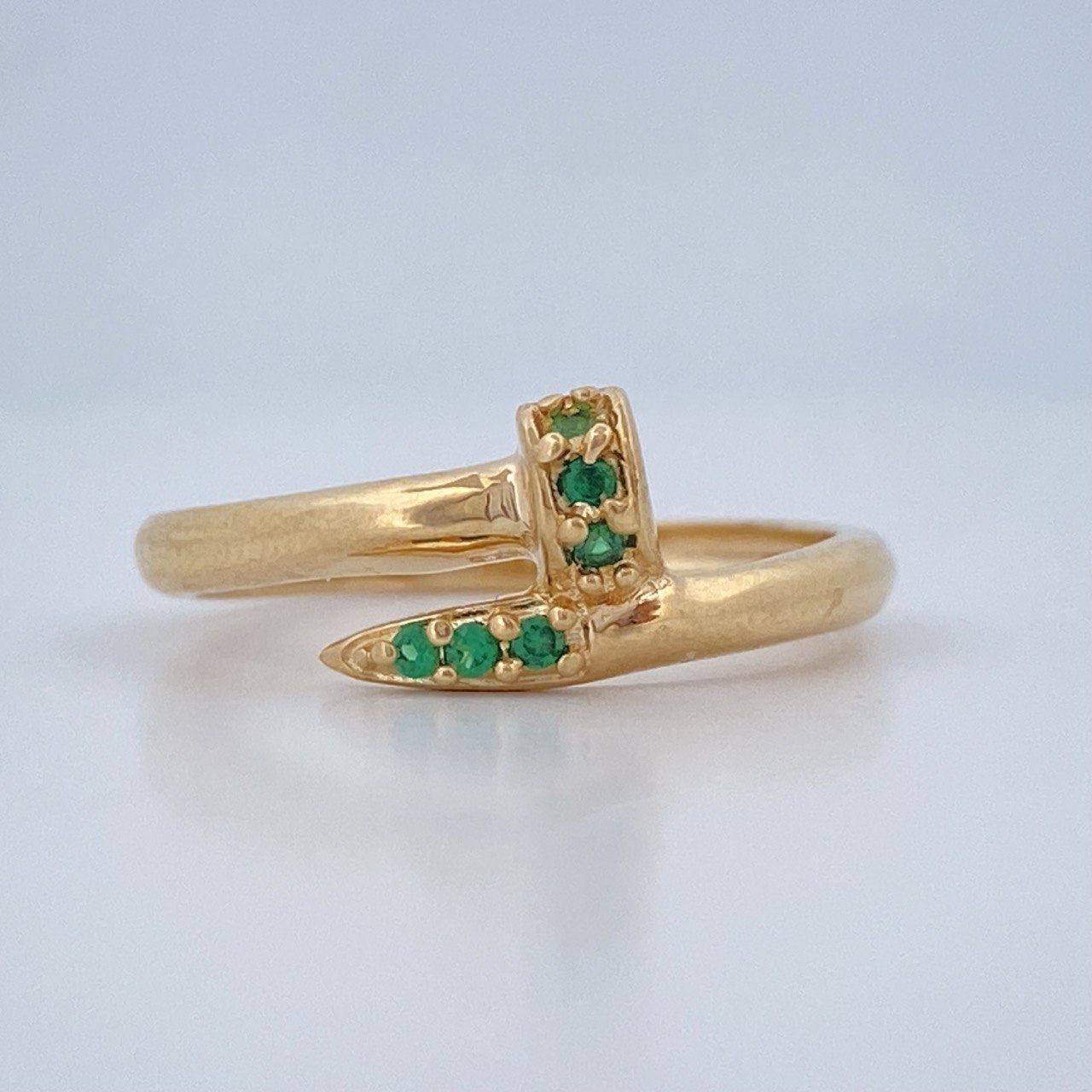 Anillo Clavo 1.85gr / T6 / Oro Amarillo 18K $