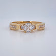 Anillo Solitario Trio 3.05gr / T7 1/4 / Oro Amarillo 18K $
