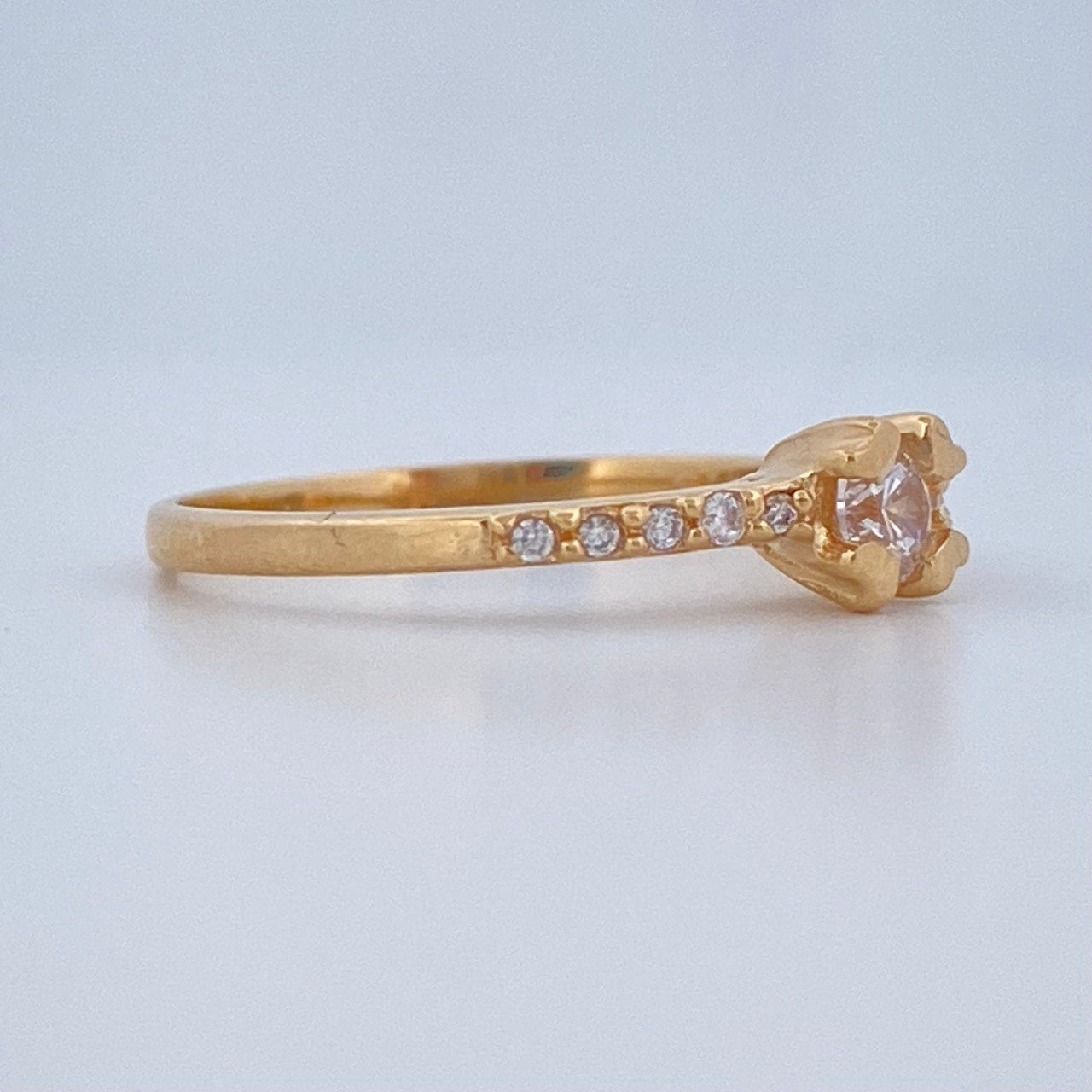 Anillo Cuatro Esquinas 1.9gr / T6 1/4 / Oro Amarillo 18K $