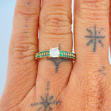 Anillo Verde encanto 3.15gr / T7 1/4 / Oro Amarillo 18K $