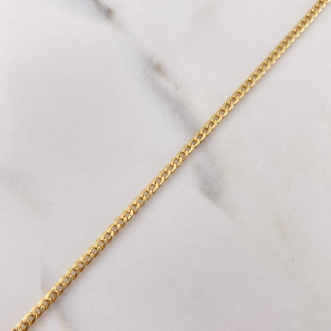 Tobillera Cubana 1.8gr / 23cm / 2.2mm Oro Amarillo +1 18K #