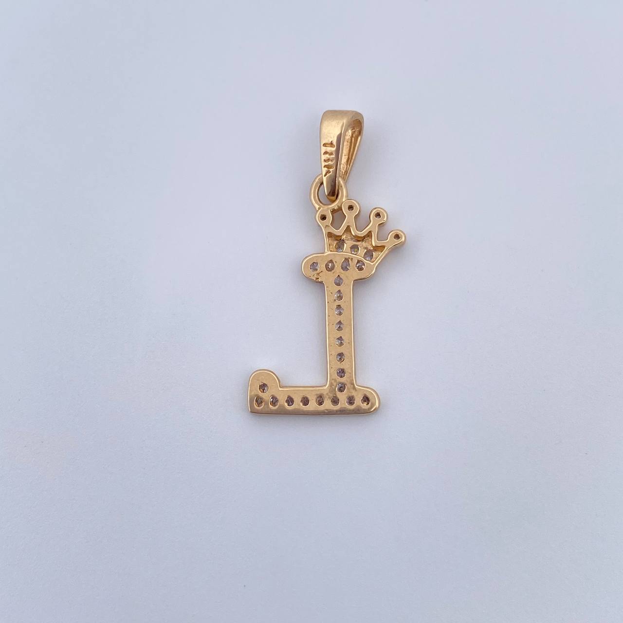 Dije Letra L Corona 1.15gr / 2.4cm / Circones Blancos Oro Amarillo 18K &