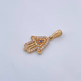 Dije Mano Hamsa 1.55gr / 2.5cm / Circones Blancos Azul Oro Amarillo 18K &