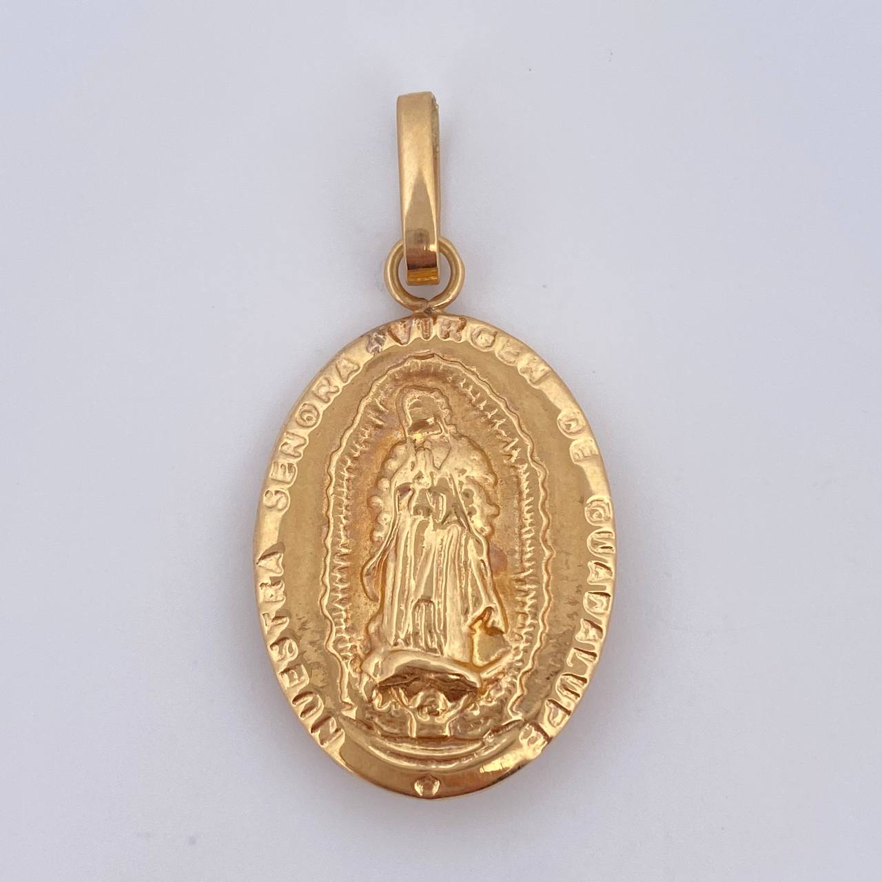 Dije Virgen de Guadalupe 2.15gr / 3.5cm / Oro 18K $