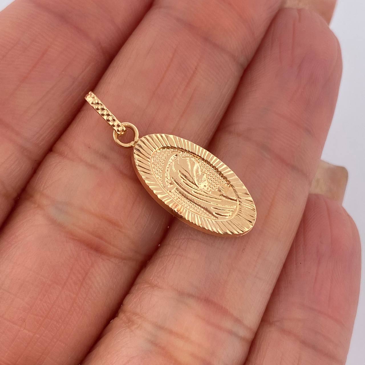 Dije Virgen Maria 1gr / 2.7cm / Oro 18K $