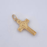 Dije Cruz Cristo San Benito 0.75gr / 2.5cm / Oro 18K $
