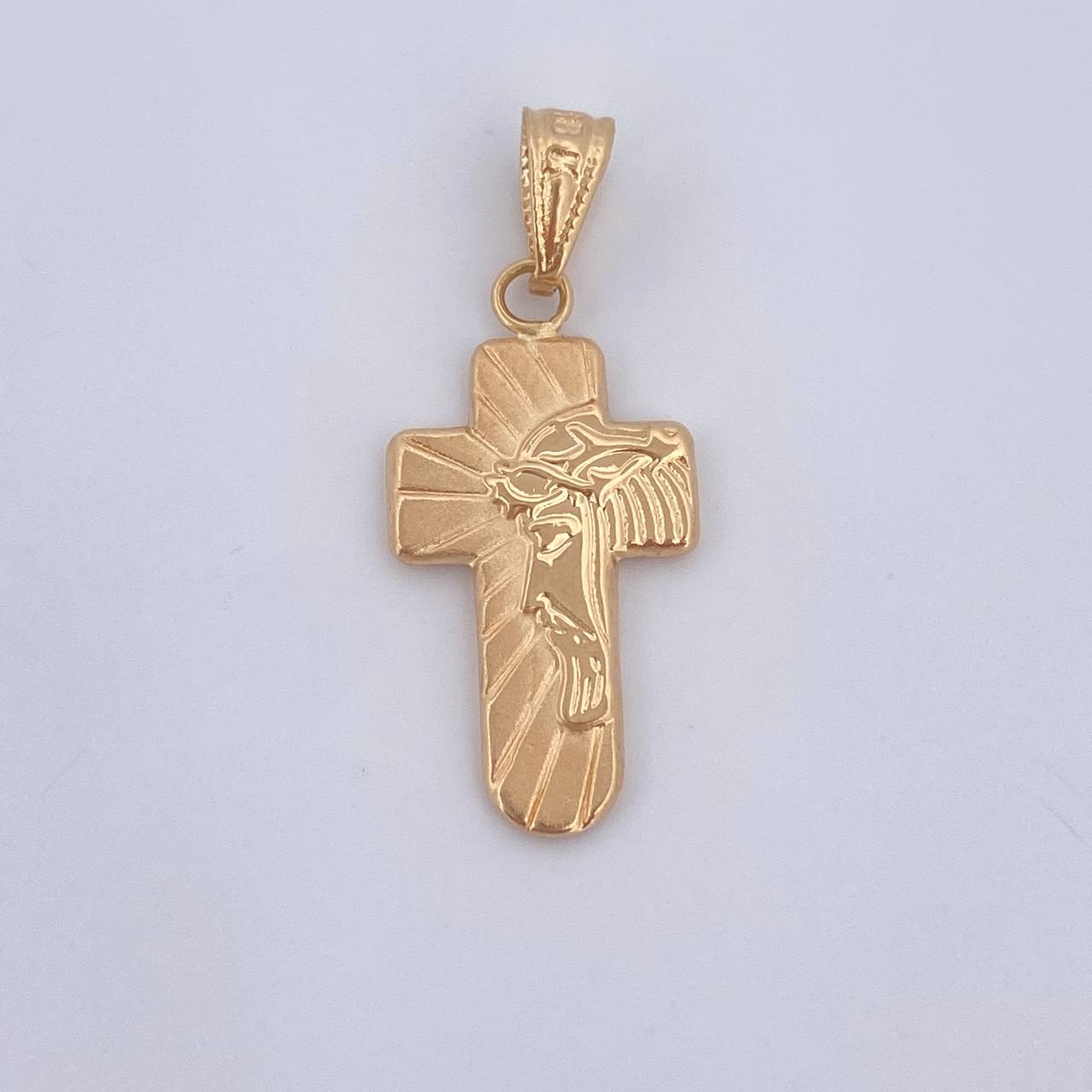 Dije Cruz Rostro Cristo 0.8gr / 2.6cm / Oro 18K $