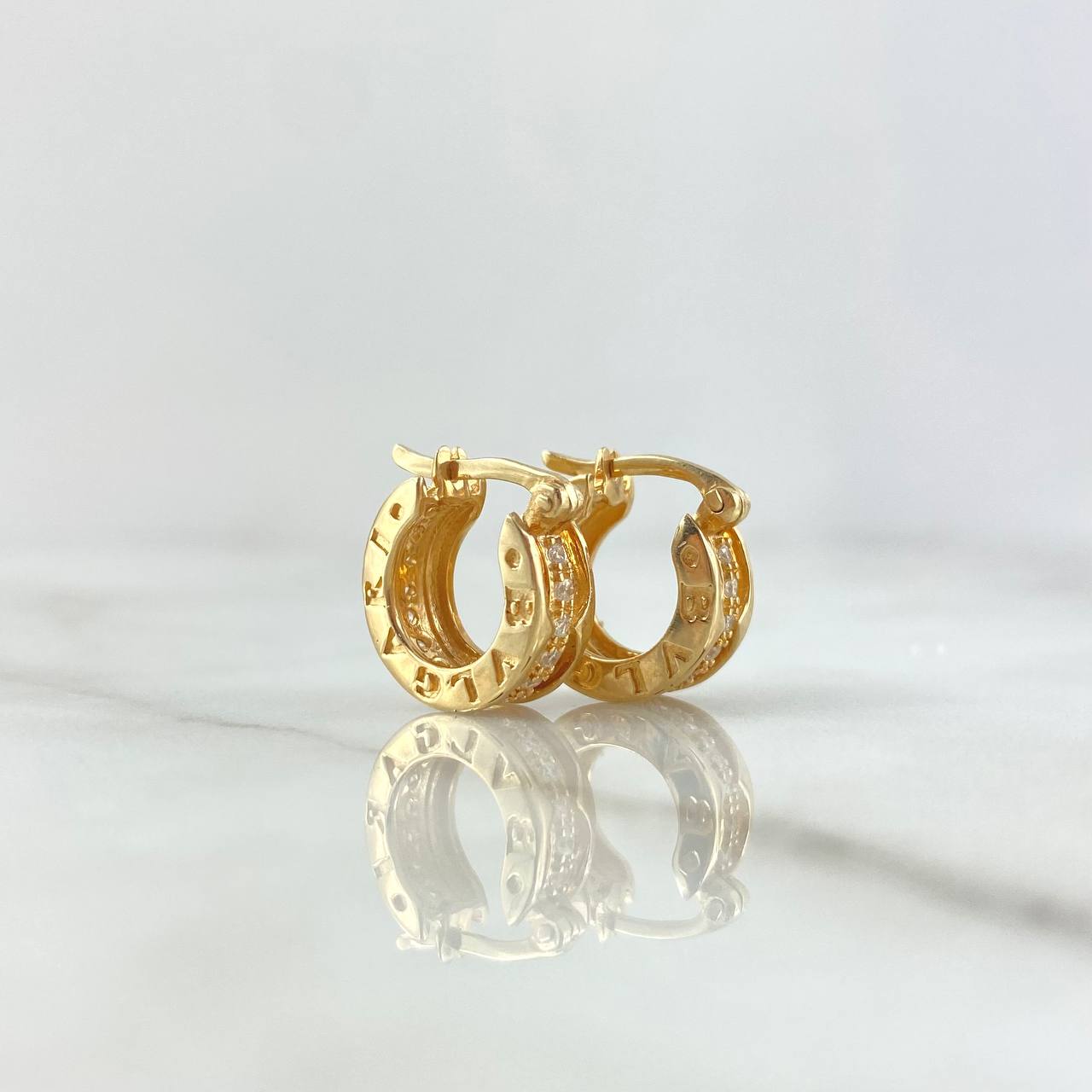 Candongas Rusticas Basteadas 4.6gr / 1.4cm / Doble Carril Circones Blancos Oro Amarillo 18K ©