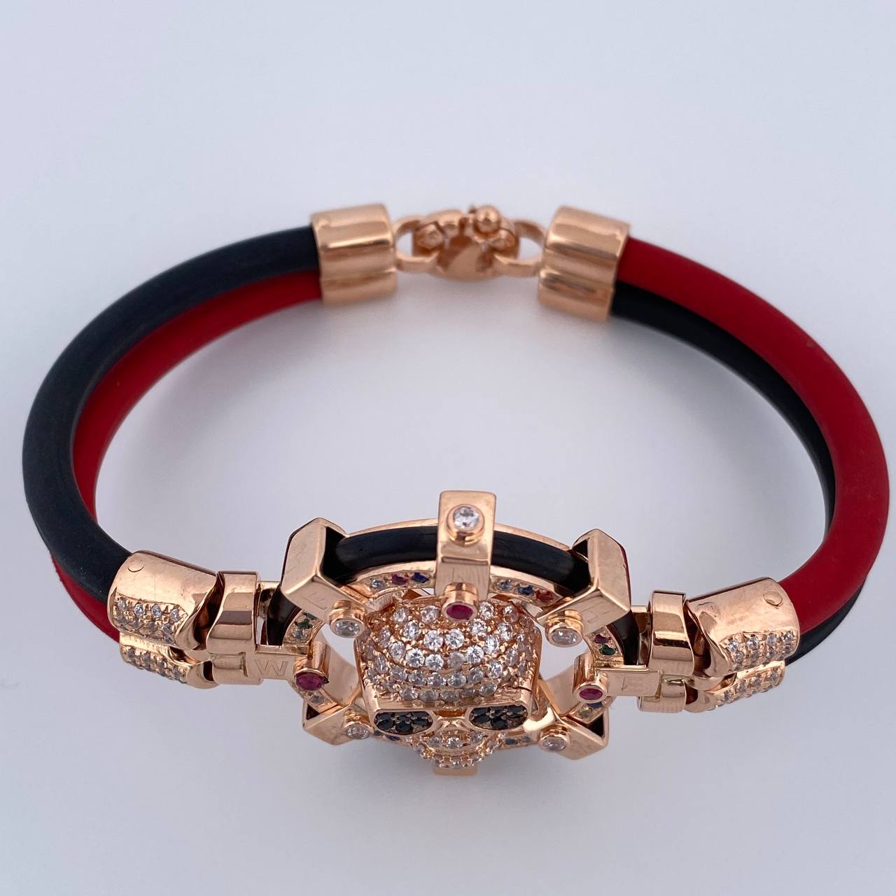 Pulso Calavera Lentes 52gr / 20.5cm / Oro 18K $