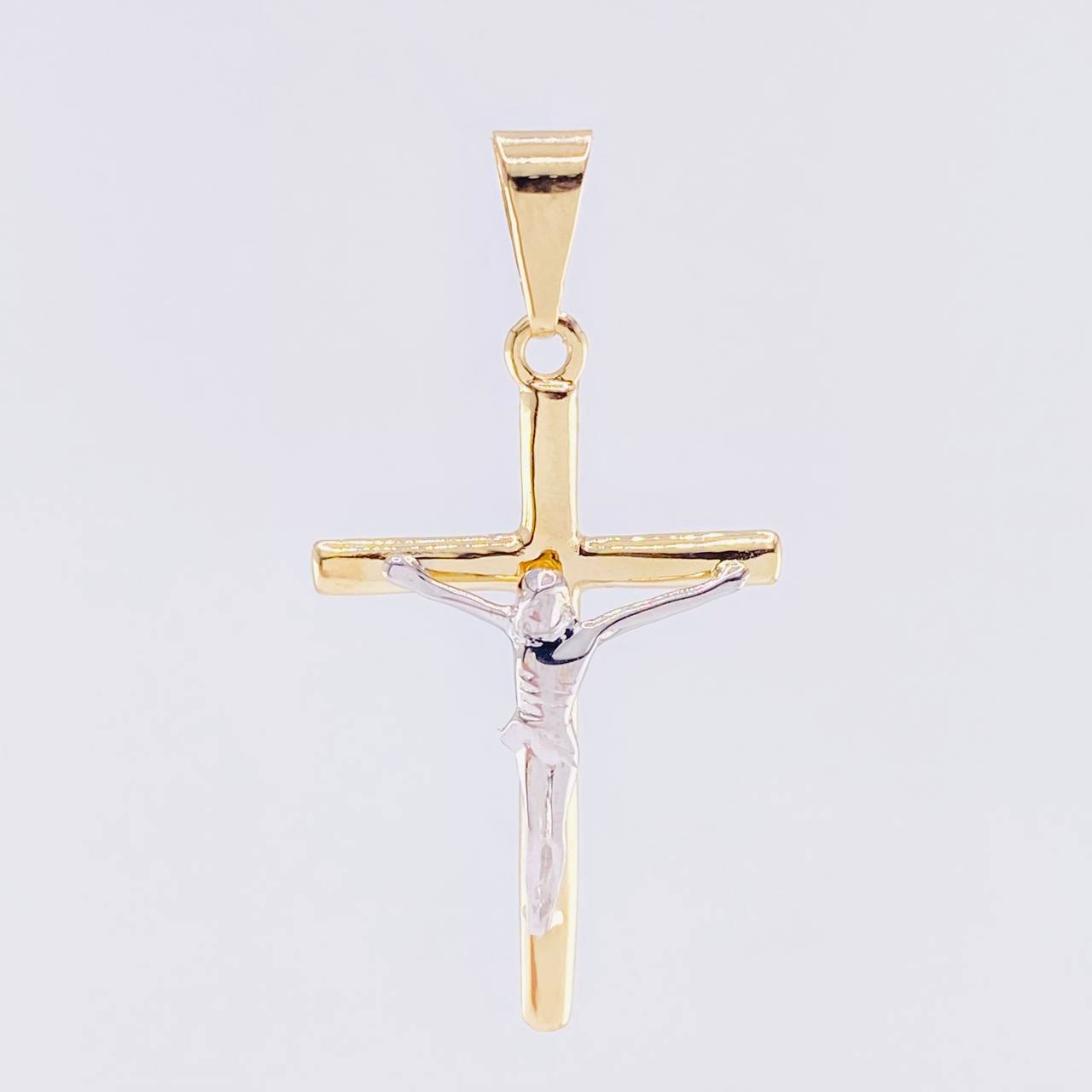 Dije Cruz Cristo 2.15 g / 4.2 cm Dos Oros Amarillo Blanco 18K
