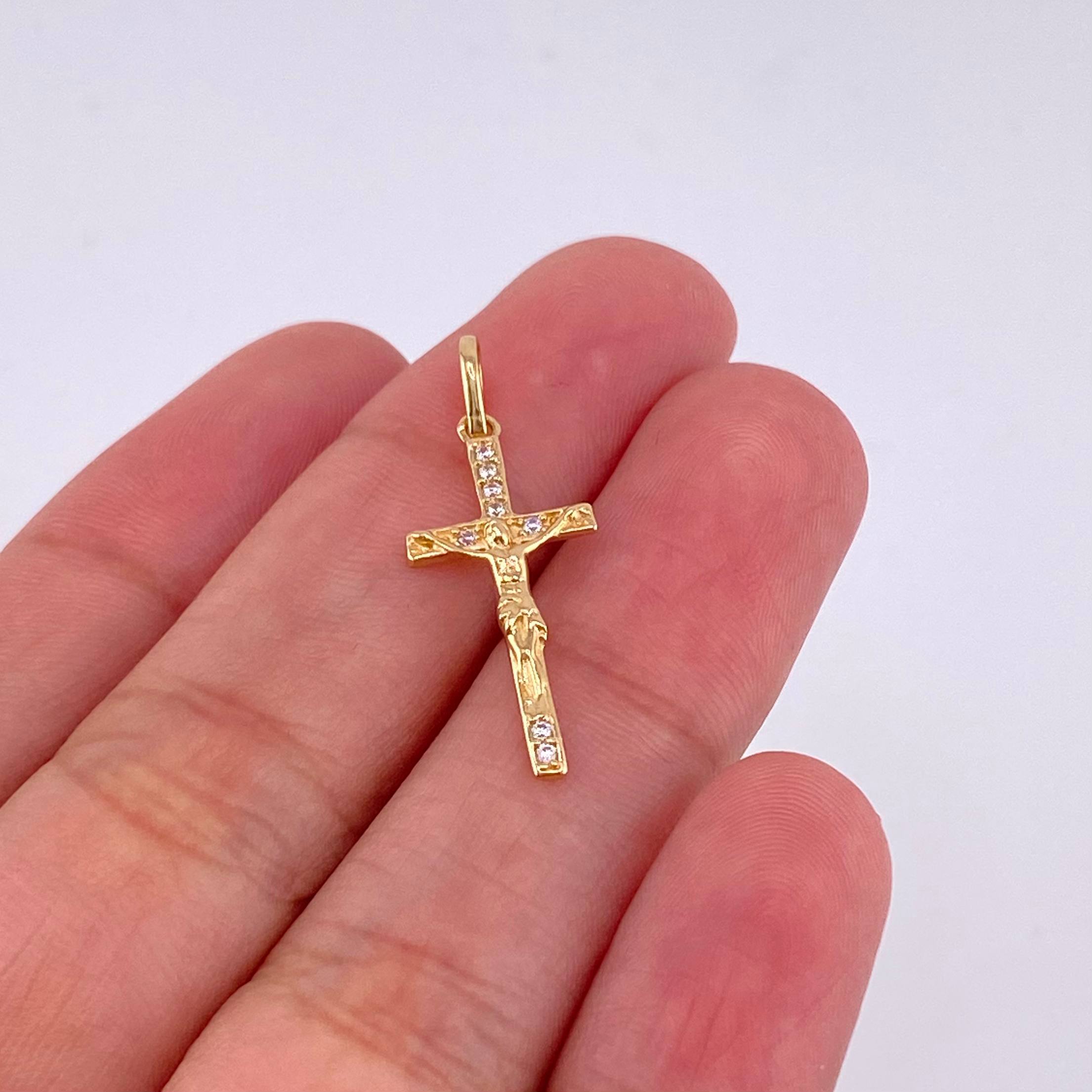 Dije Cruz Cristo 0.9 g / 2.7 cm Oro Amarillo 18K