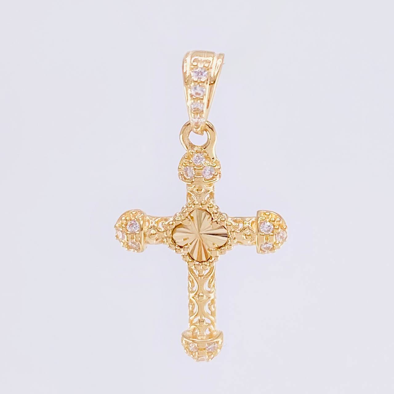 Dije Cruz Trebol Tupida 1.25 g / 2.4 cm Oro Amarillo 18K