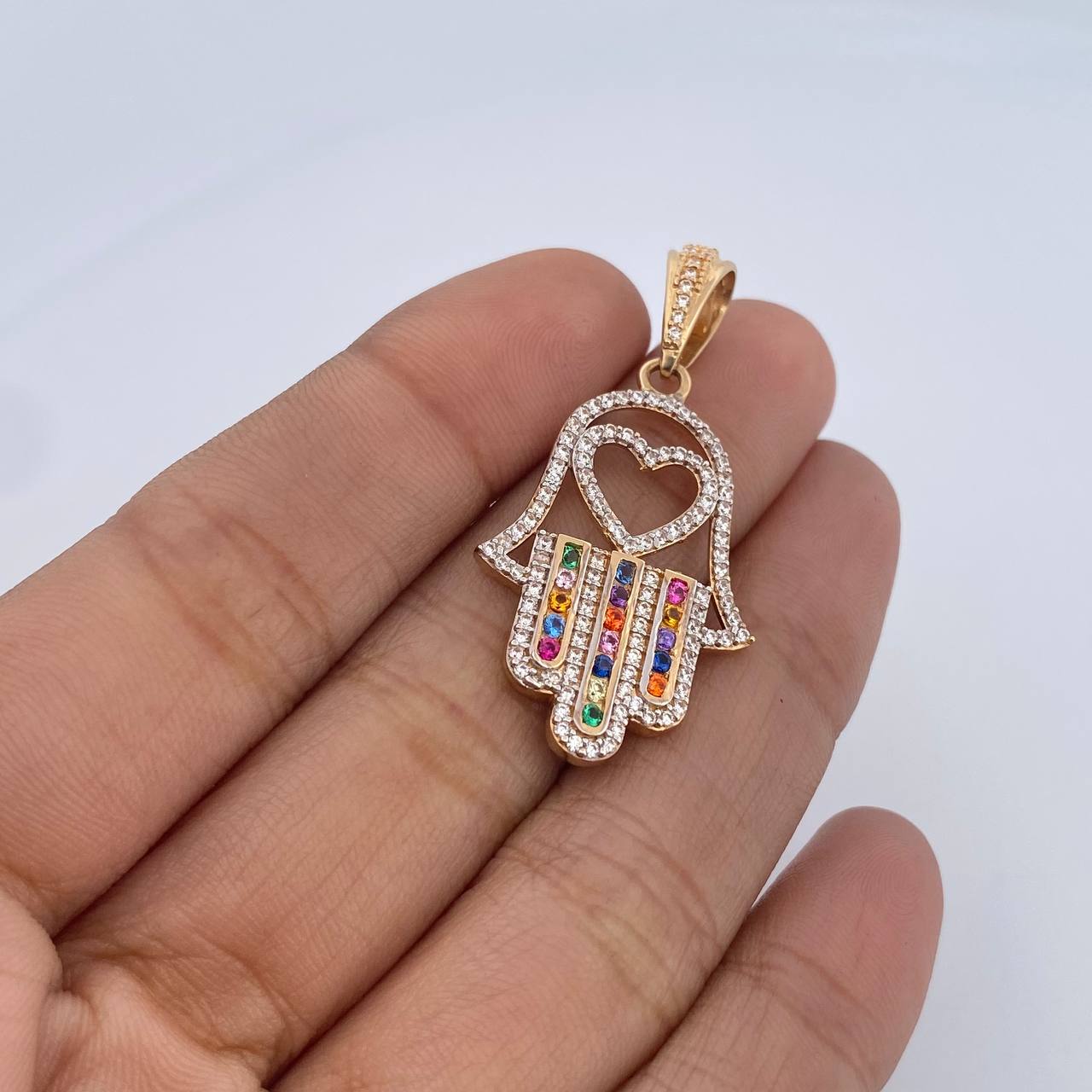 Dije Mano Hamsa 4.35gr / 3.8cm / Circones De Colores Oro Amarillo 18K &