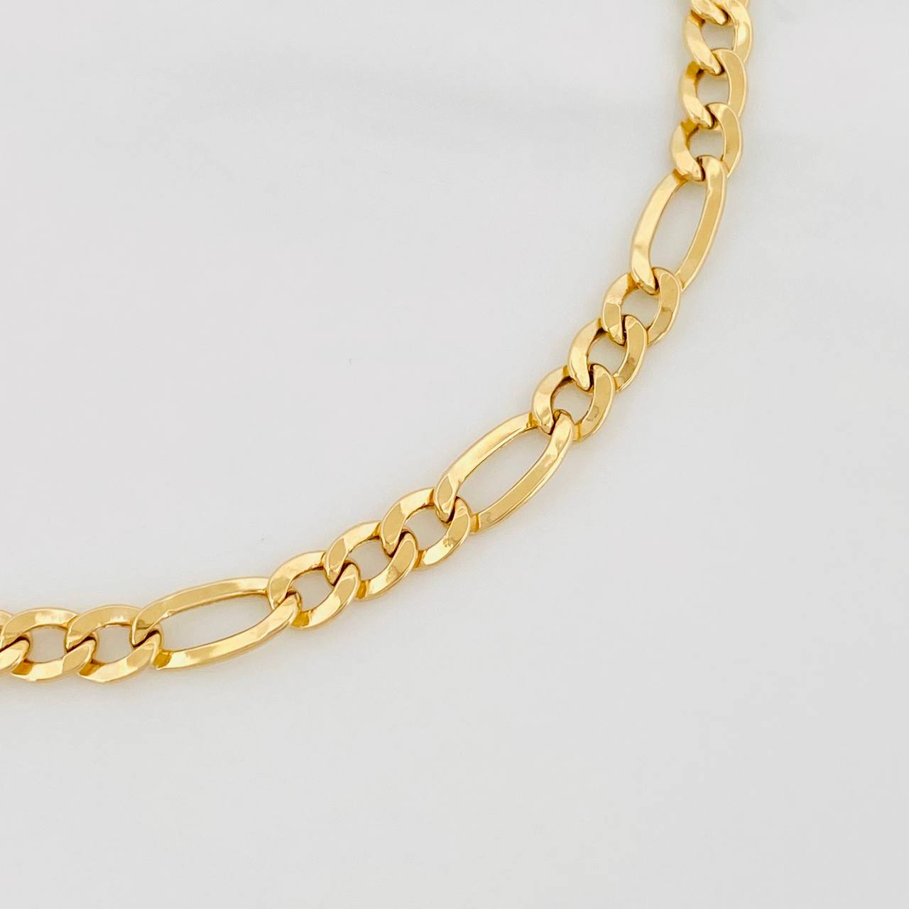 Pulso Figaro 2.25g / 19cm / 4.1mm Oro Amarillo 18K