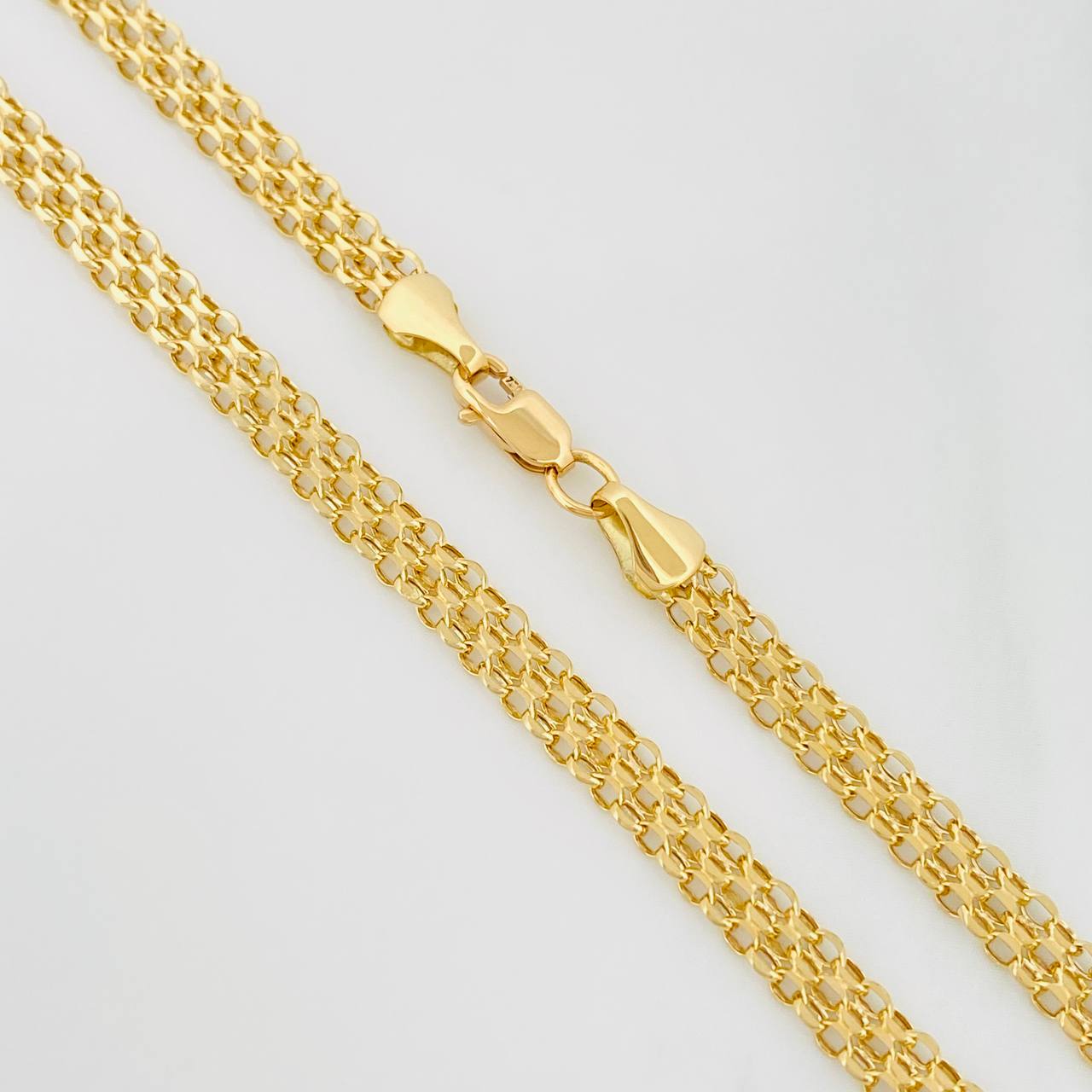 Cadena China 4.4g / 45cm / 4.1mm Oro Amarillo 18K
