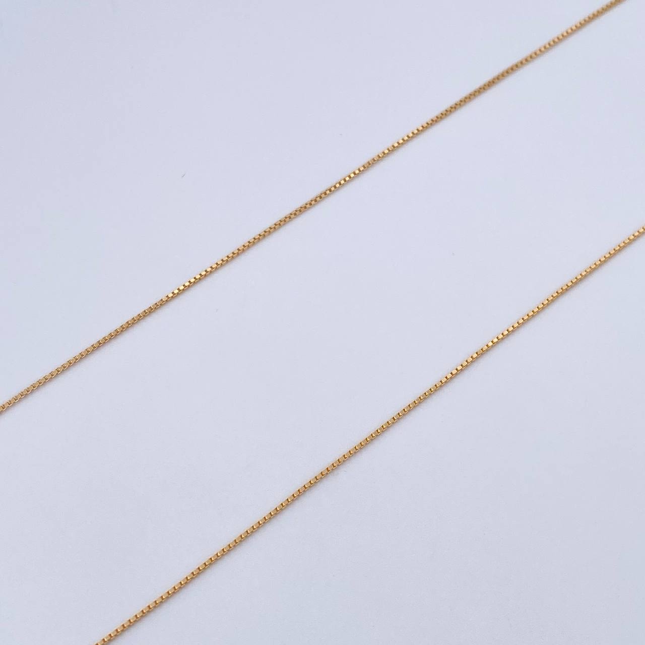 Set Cadena Veneciana 1.9gr / 51cm / 0.5mm + Dije Corona RX 0.8gr / 1.8cm Circones Blancos Oro Amarillo 18K (Oferta) &