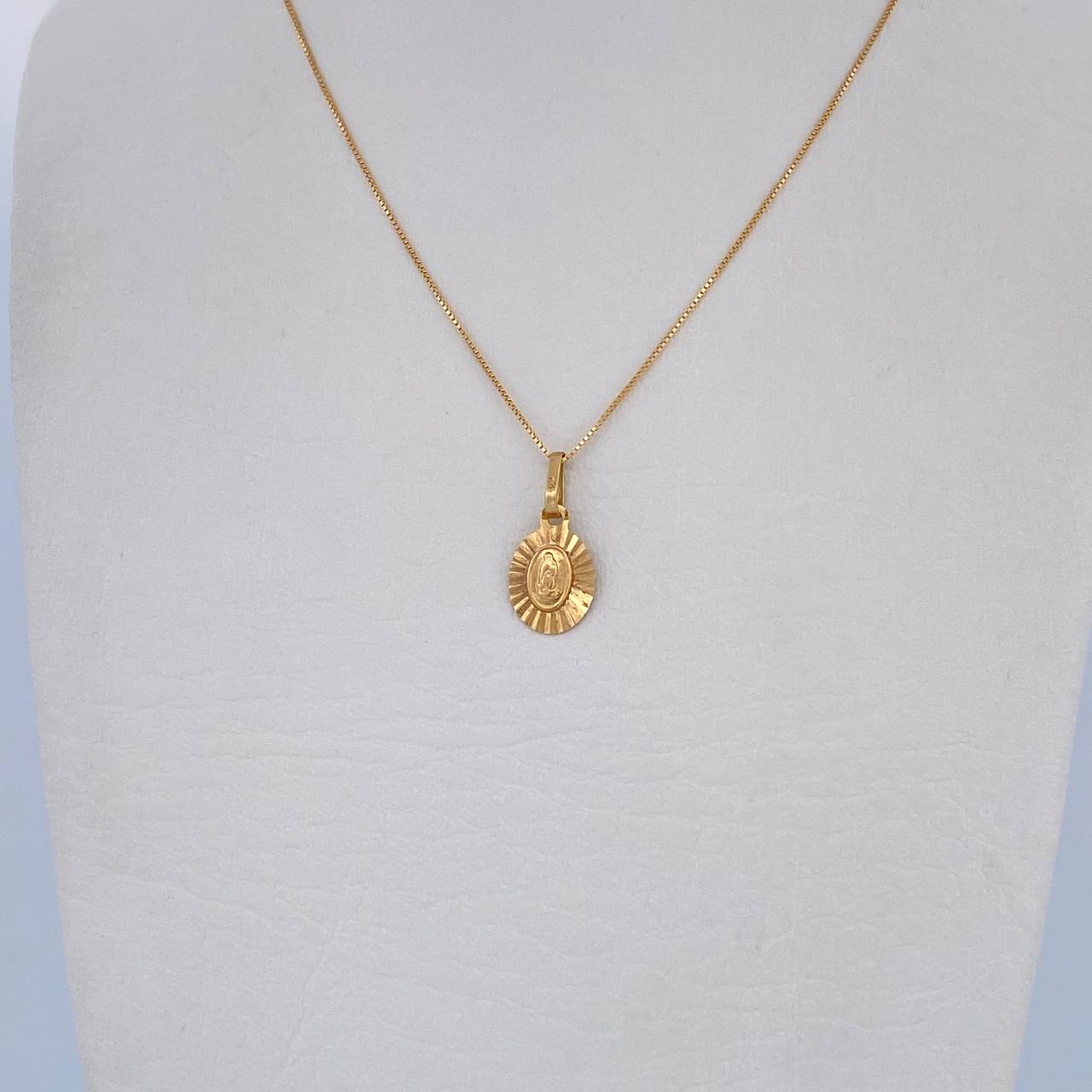Set Cadena Veneciana 1.05gr / 45cm / 0.5mm + Dije Virgen Guadalupe 0.6gr / 1.6cm Diamantada Oro Amarillo 18K (Oferta) &