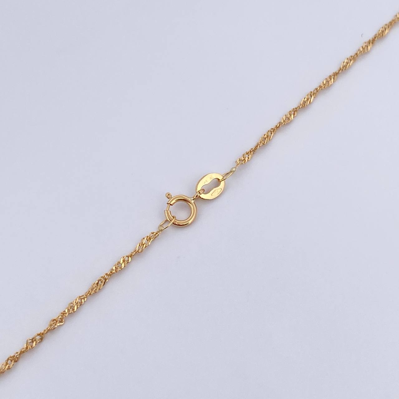 Set Cadena Singapur 1.25gr / 45cm / 0.9mm + Dije Virgen Milagrosa 0.45gr / 1.8cm Liso Oro Amarillo 18K (Oferta) &