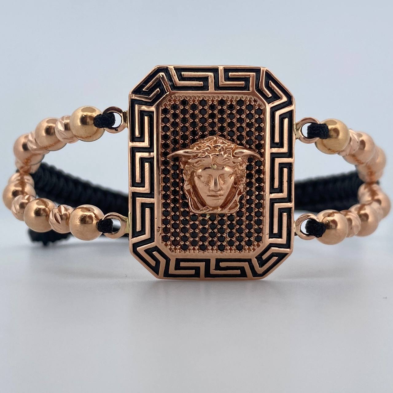 Pulsera Negra Medusa 10.8gr / Oro 18K $