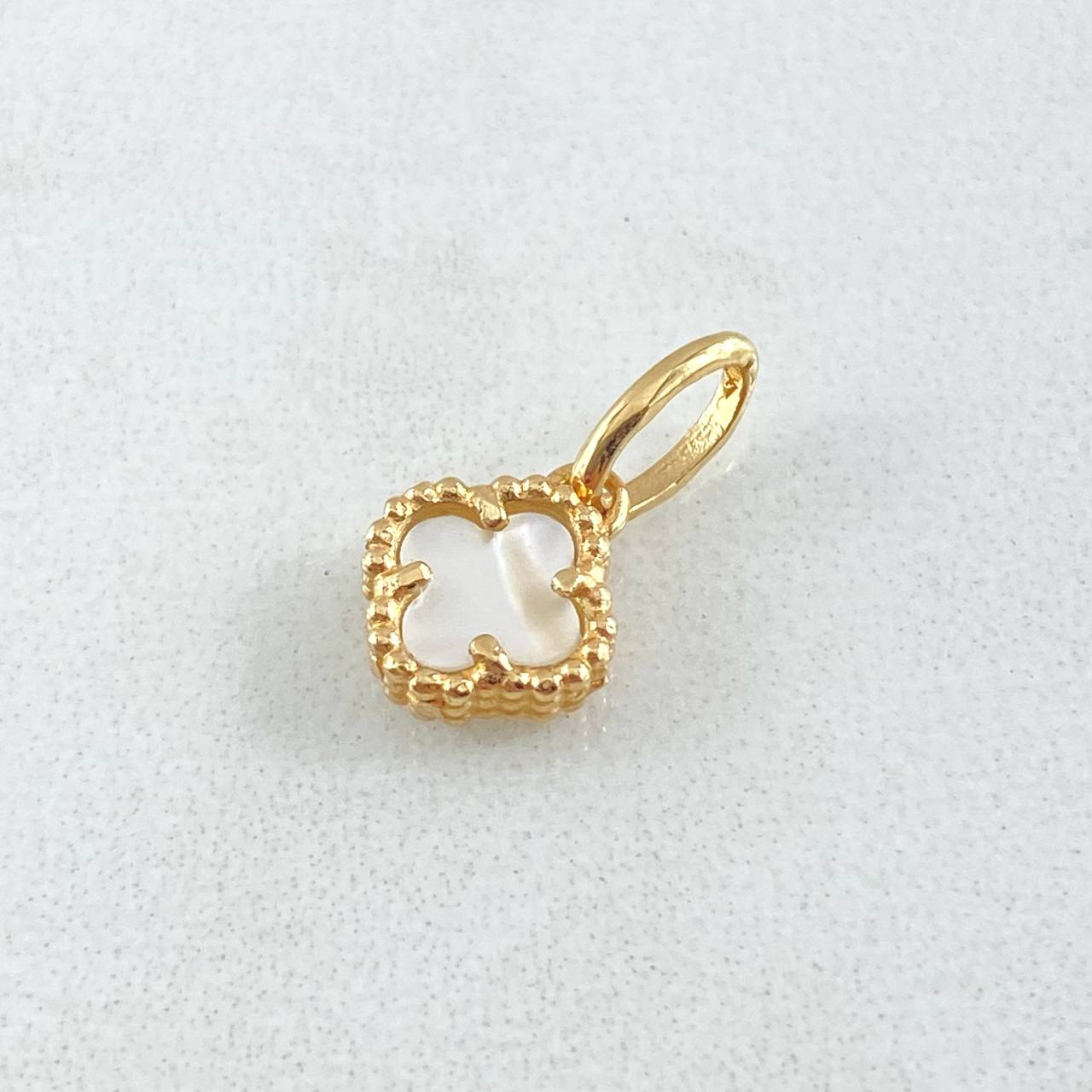Dije Trebol 0.95gr / 1.5cm / Nac.Esp. Oro 18K
