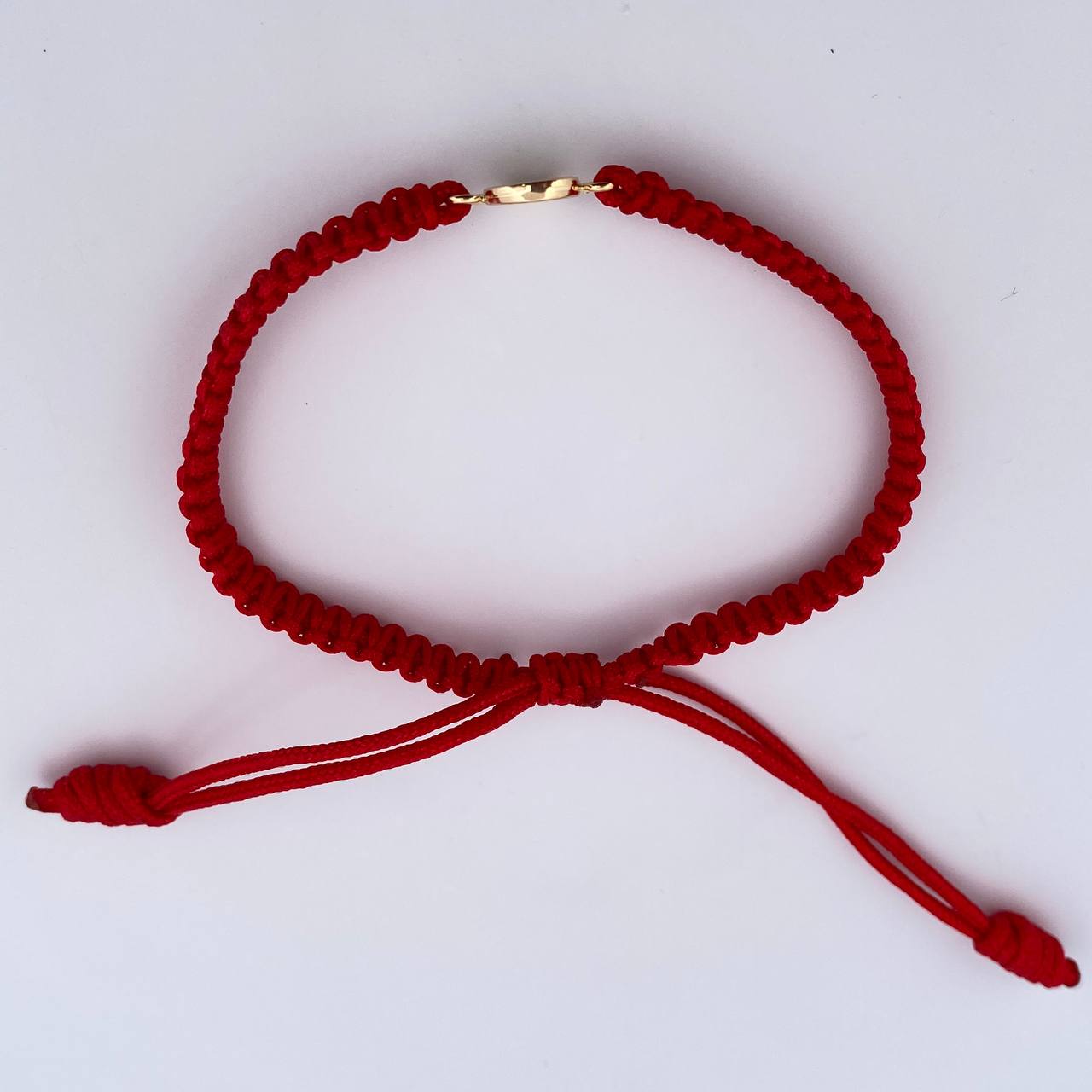 Pulsera Roja Letra R 0.4gr / Oro Amarillo 18K &